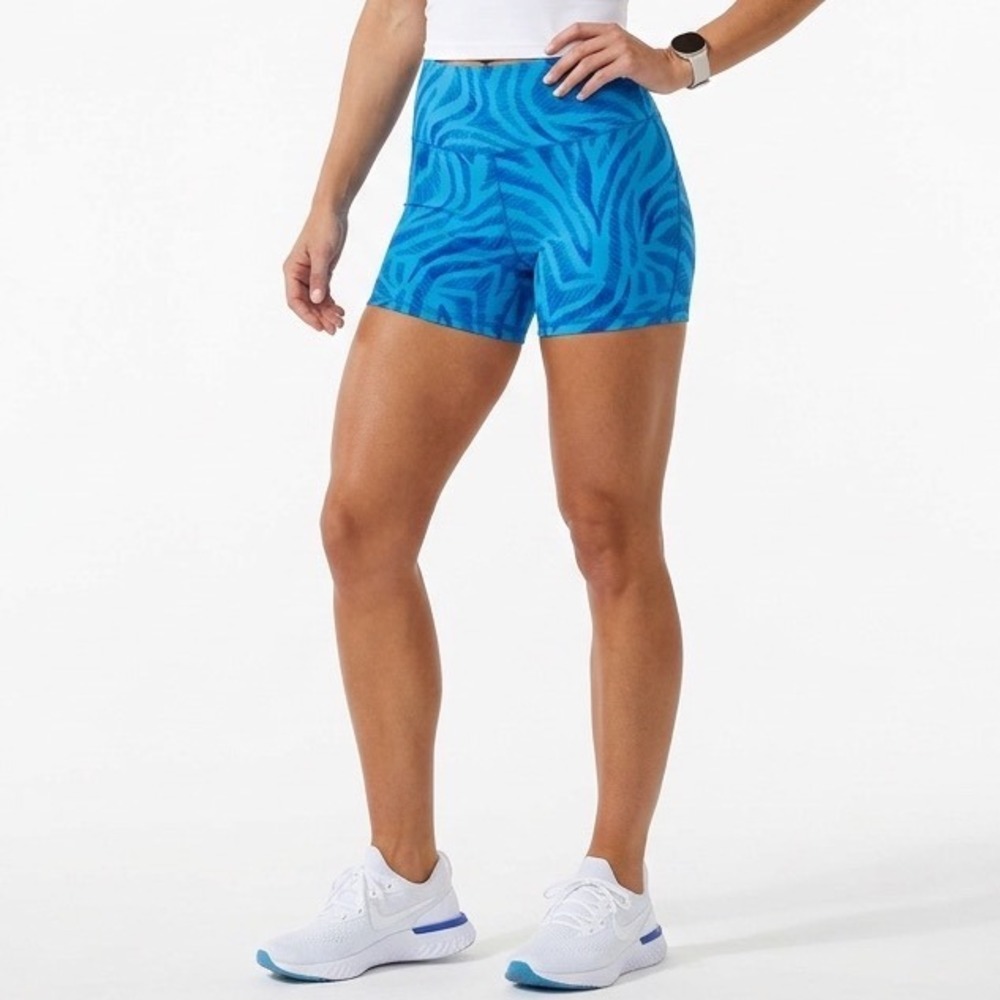 DSG DICK'S Sporting Goods Athletic Shorts Women XL Blue Tie Dye Stretch Mid Rise